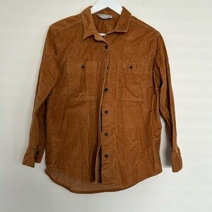 Oversized corduroy shirt perfect for fall!